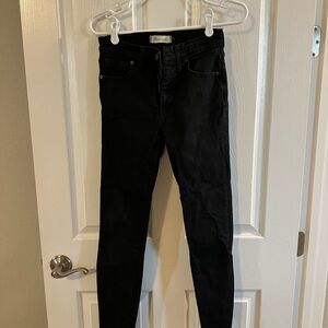 Madewell Black Skinny Jeans Tapered Fit